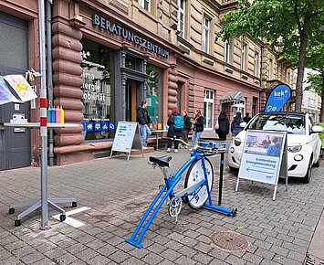 Tag der offenen Tür bei der KEK